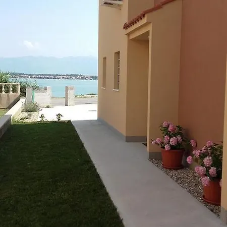 Nin 13172b Appartement