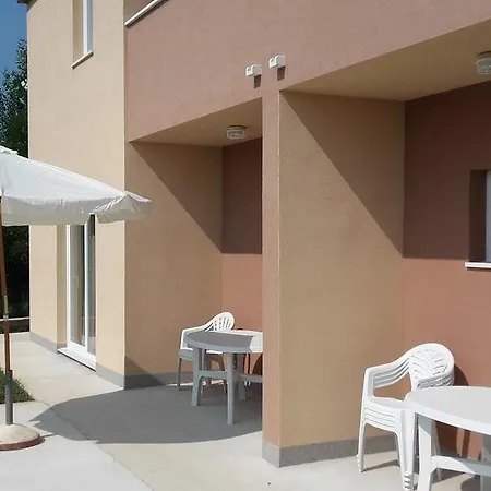 Nin 13172b Appartement *
