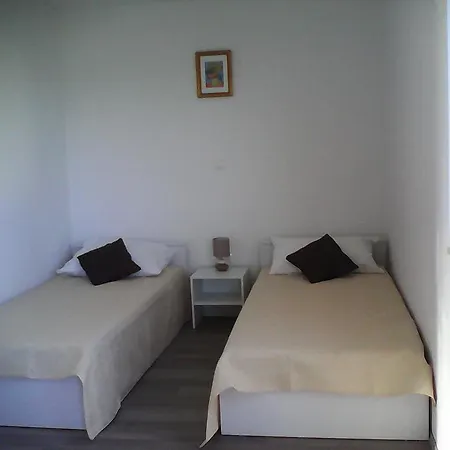 Apartment Nin 13172b